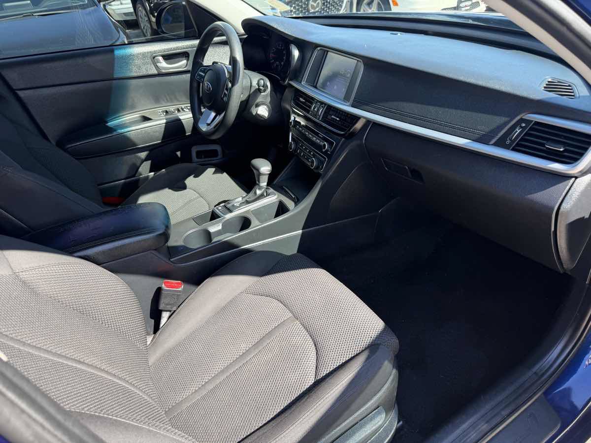 Used 2019 Kia Optima LX FWD image 11