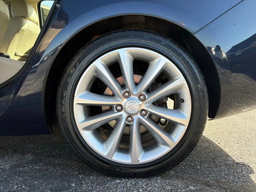 Used 2016 Buick Verano Leather w/ Experience Buick Package FWD image 24