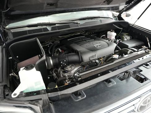 Used 2020 Toyota Tundra Limited w/ TRD Off-Road Package AWD/4WD image 58