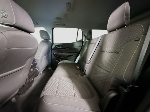 Used 2019 GMC Acadia SLE FWD image 25
