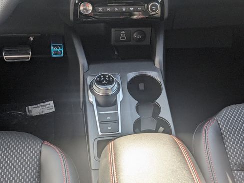 New 2024 Ford Escape ST-Line Elite image 18