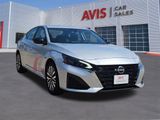 Used 2024 Nissan Altima 2.5 SV image 3