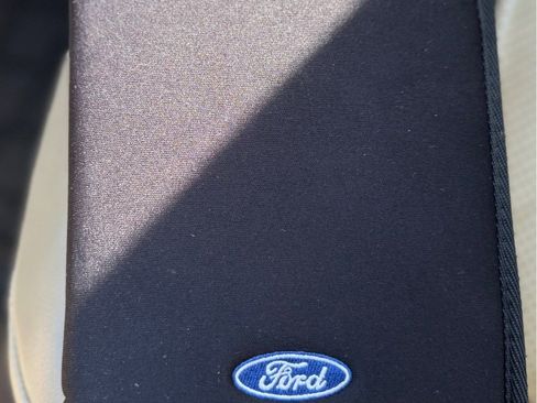 Used 2004 Ford Expedition Eddie Bauer image 12