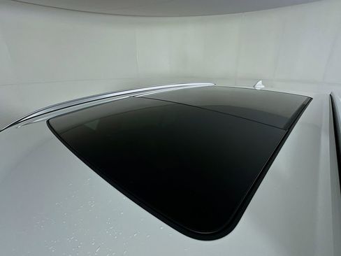 Used 2023 BMW X5 xDrive45e w/ Climate Comfort Package image 29