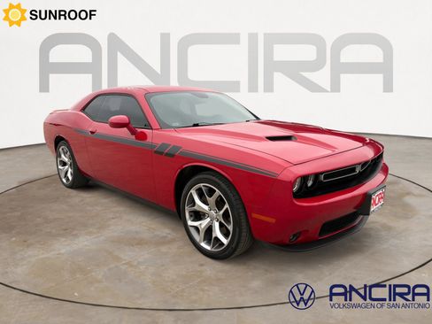 Used 2015 Dodge Challenger SXT Plus RWD image 1