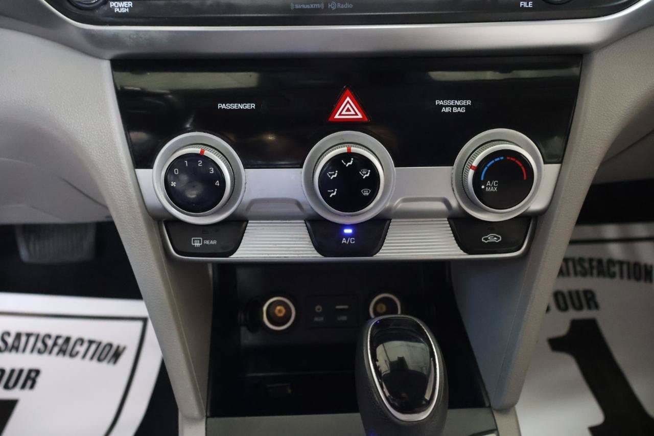 Used 2019 Hyundai Elantra SEL FWD image 28