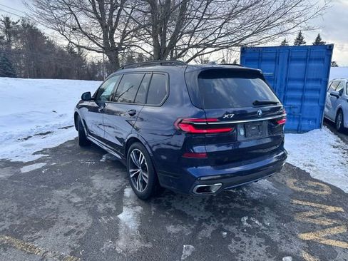 Used 2023 BMW X7 xDrive40i w/ M Sport Package image 5