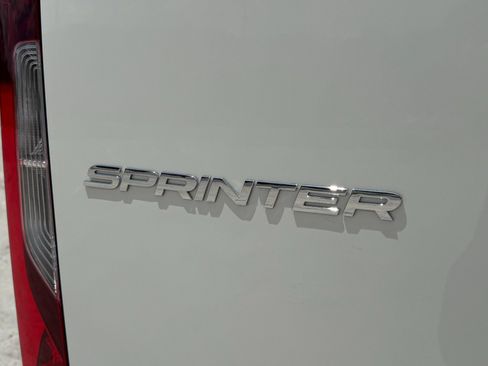 Used 2022 Mercedes-Benz Sprinter 3500 image 72