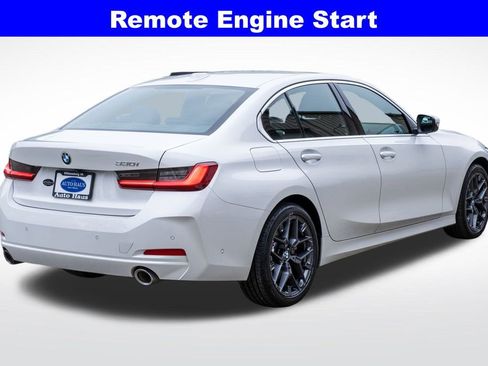 Used 2025 BMW 330i Sedan image 8