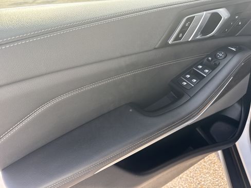 Used 2021 BMW X5 sDrive40i w/ Premium Package RWD image 7