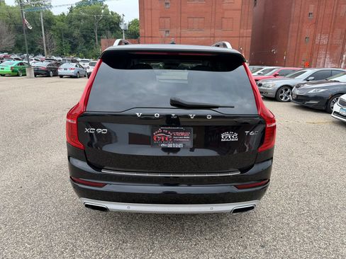 Used 2016 Volvo XC90 T6 Momentum w/ Vision Package AWD/4WD image 5