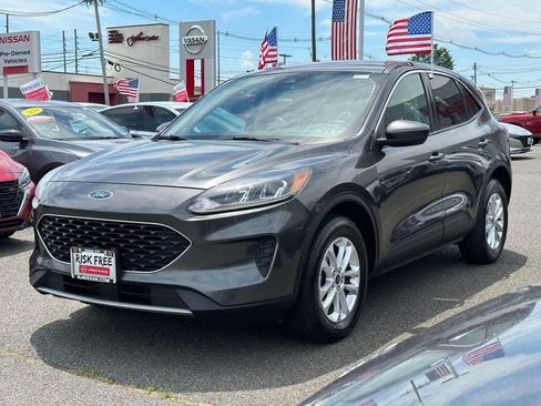 Used 2020 Ford Escape SE AWD/4WD image 2