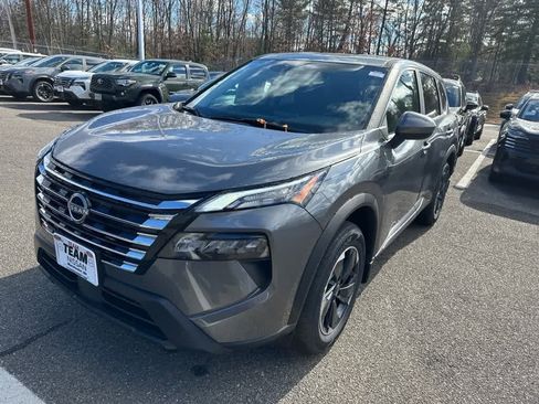 New 2026 Nissan Rogue SV image 3