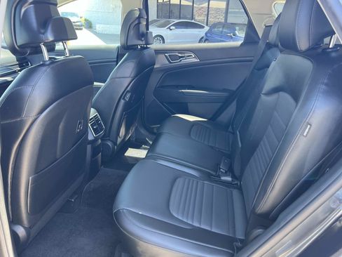 Used 2024 Kia Sportage SX FWD image 23