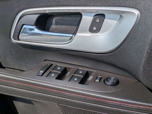 Used 2015 Chevrolet Equinox LT image 13