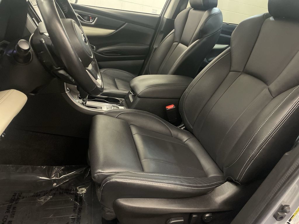 Used 2022 Subaru Ascent Limited w/ Technology Package AWD/4WD image 14