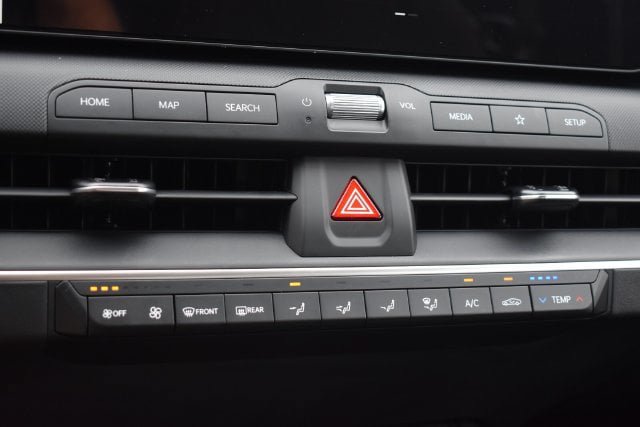 New 2026 Kia K4 FWD image 26