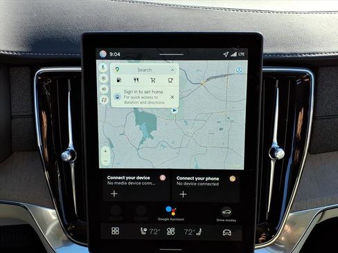 New 2026 Volvo XC90 B6 Ultra w/ Protection Package image 18