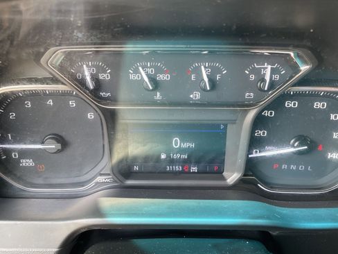 Used 2022 GMC Sierra 3500 SLE w/ SLE Convenience Package image 19