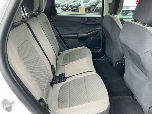 Used 2022 Ford Escape SE FWD image 20