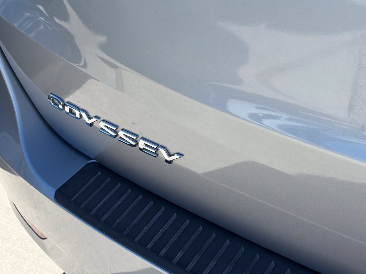 Used 2018 Honda Odyssey EX-L image 4