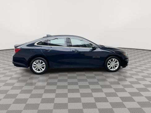 Used 2018 Chevrolet Malibu LT image 33