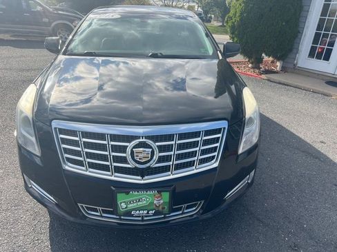 Used 2015 Cadillac XTS Luxury image 3