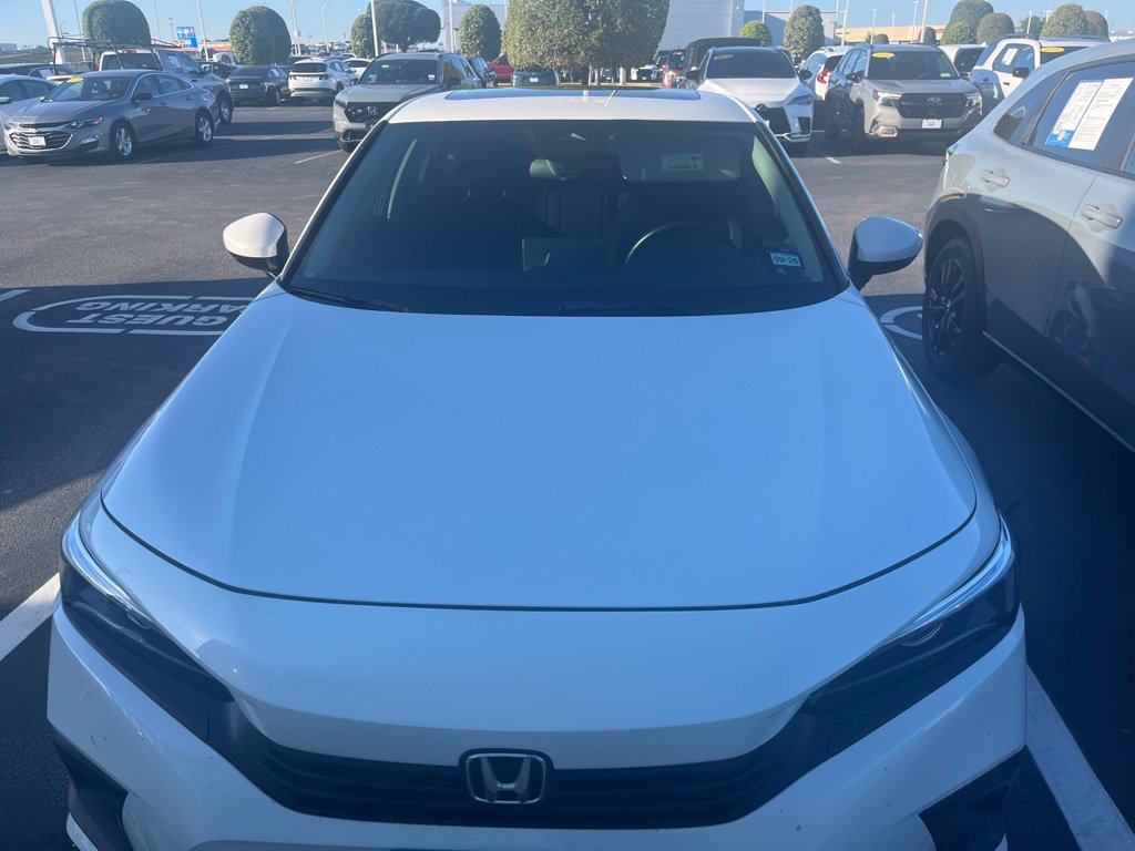Used 2022 Honda Civic EX image 2