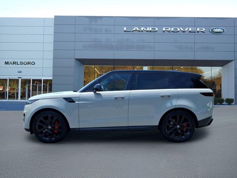 Certified 2025 Land Rover Range Rover Sport SE AWD/4WD image 6