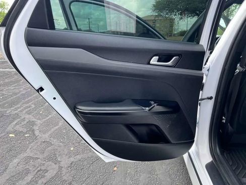 Used 2022 Kia K5 GT-Line image 18