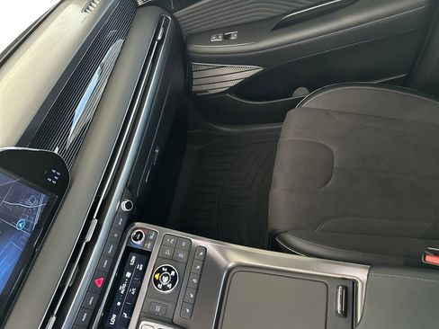 Used 2025 Hyundai Palisade Calligraphy image 26