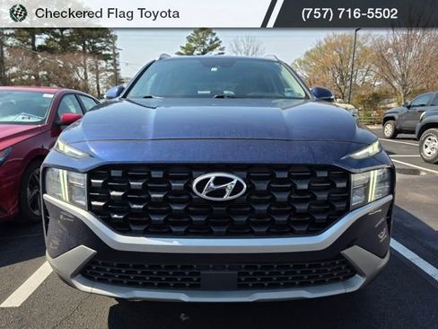 Used 2023 Hyundai Santa Fe SEL image 2