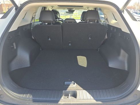 Used 2025 Kia Sportage EX w/ EX Premium Package image 19