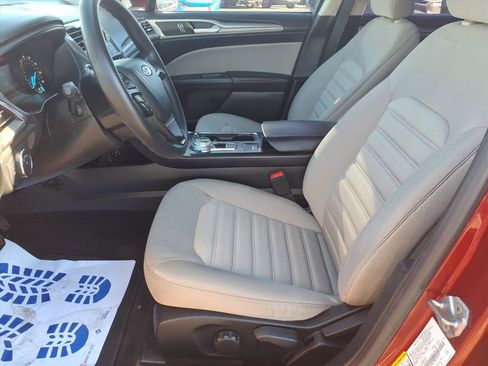 Used 2019 Ford Fusion S image 22