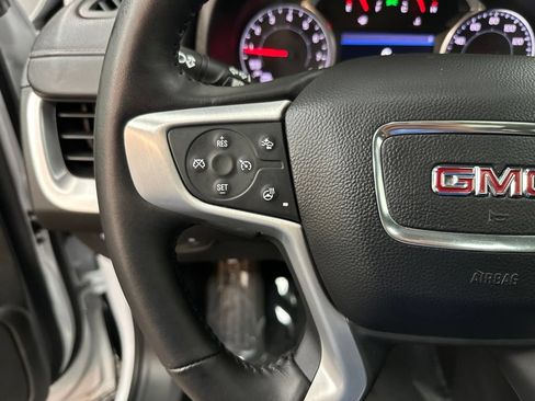 Used 2022 GMC Terrain SLT AWD/4WD image 15