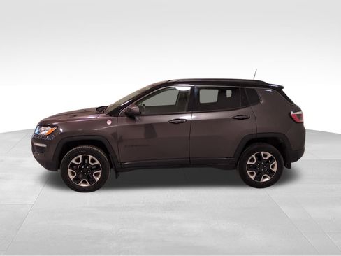 Used 2018 Jeep Compass Trailhawk w/ Safe & Security Group image 8