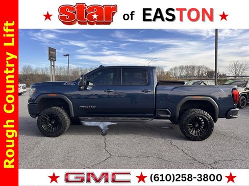 Used 2020 GMC Sierra 2500 AT4 w/ AT4 Premium Package image 5