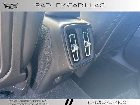 Used 2020 Volvo XC40 T5 R-Design image 21