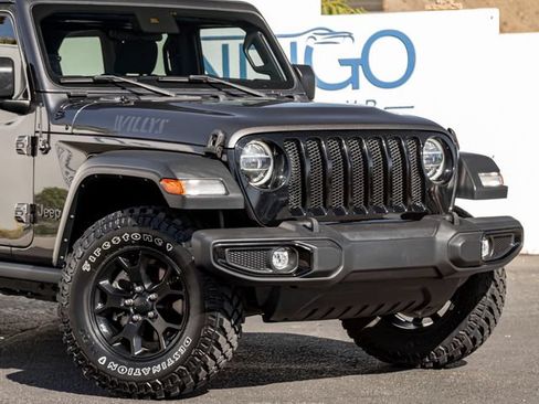 Used 2021 Jeep Wrangler Unlimited Sport AWD/4WD image 5
