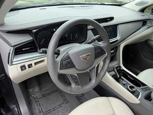 Used 2023 Cadillac XT5 Premium Luxury FWD image 20
