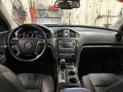 Used 2017 Buick Enclave Premium w/ Experience Buick Package AWD/4WD image 18