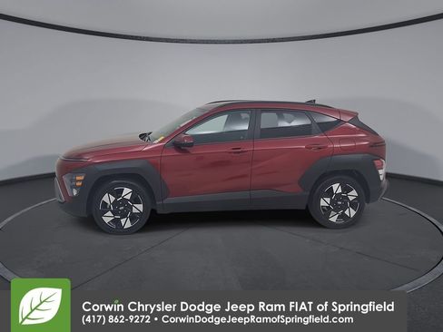 Used 2025 Hyundai Kona SEL image 8