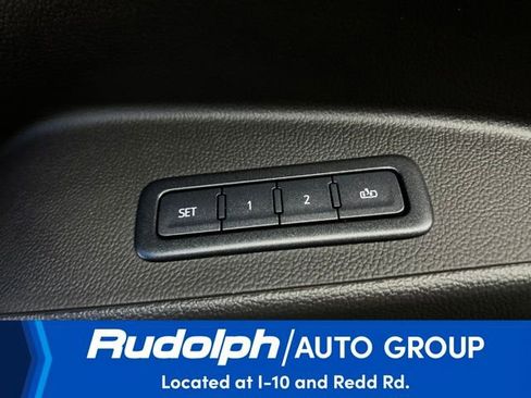 Used 2019 Chevrolet Suburban Premier w/ Premier Plus Edition image 16