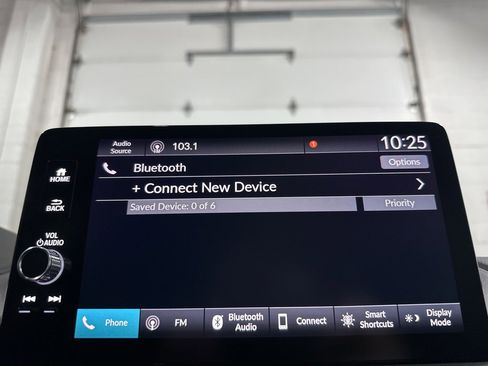 Used 2025 Honda Pilot TrailSport image 32