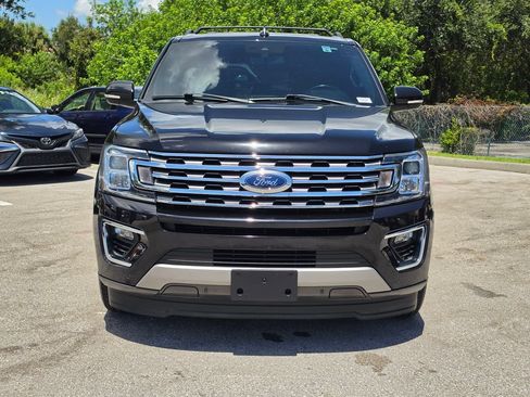 Used 2021 Ford Expedition Limited RWD image 2
