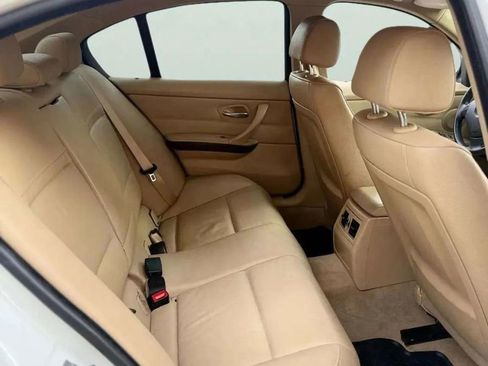 Used 2010 BMW 328i Sedan image 20