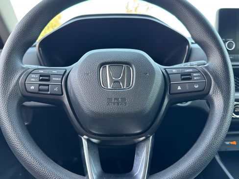 Used 2025 Honda CR-V LX image 16