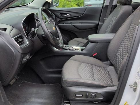 Used 2018 Chevrolet Equinox LT w/ Sun & Infotainment Package FWD image 22