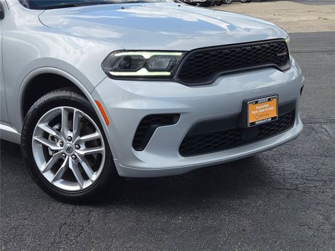 Certified 2024 Dodge Durango GT AWD/4WD image 2