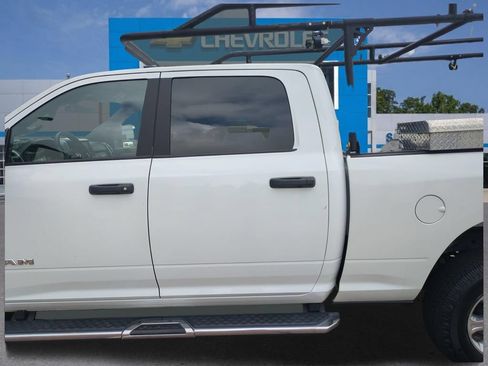 Used 2023 RAM 2500 Big Horn w/ Level 1 Equipment Group AWD/4WD image 28